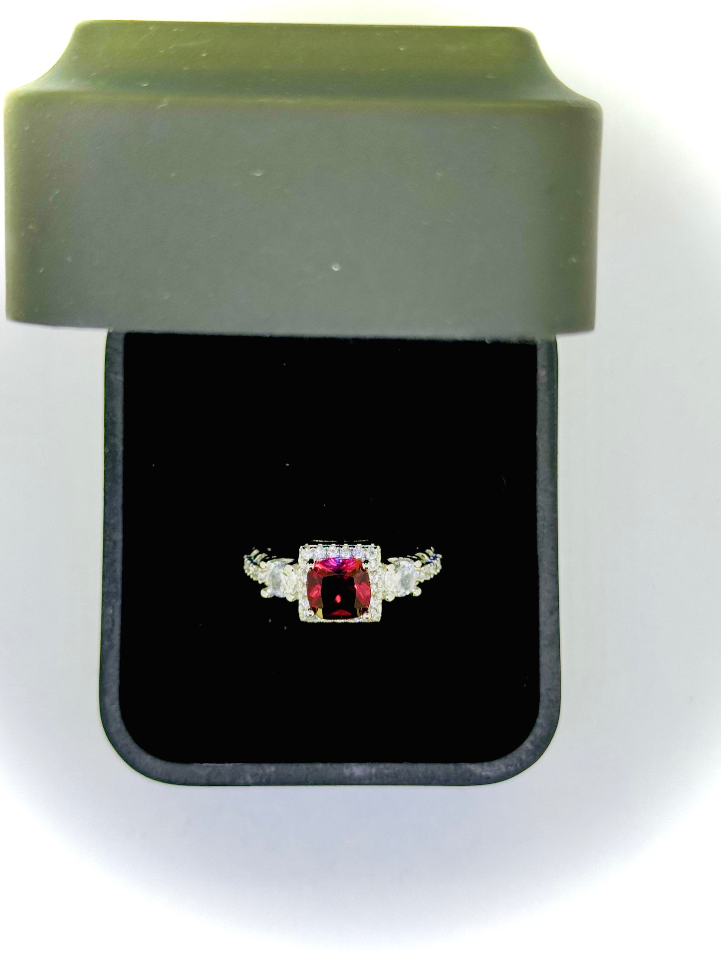 Radiant Diamond Splendor Ring