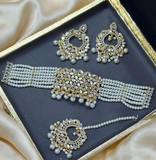 Treasured Elegance: The Jewel Box Collection